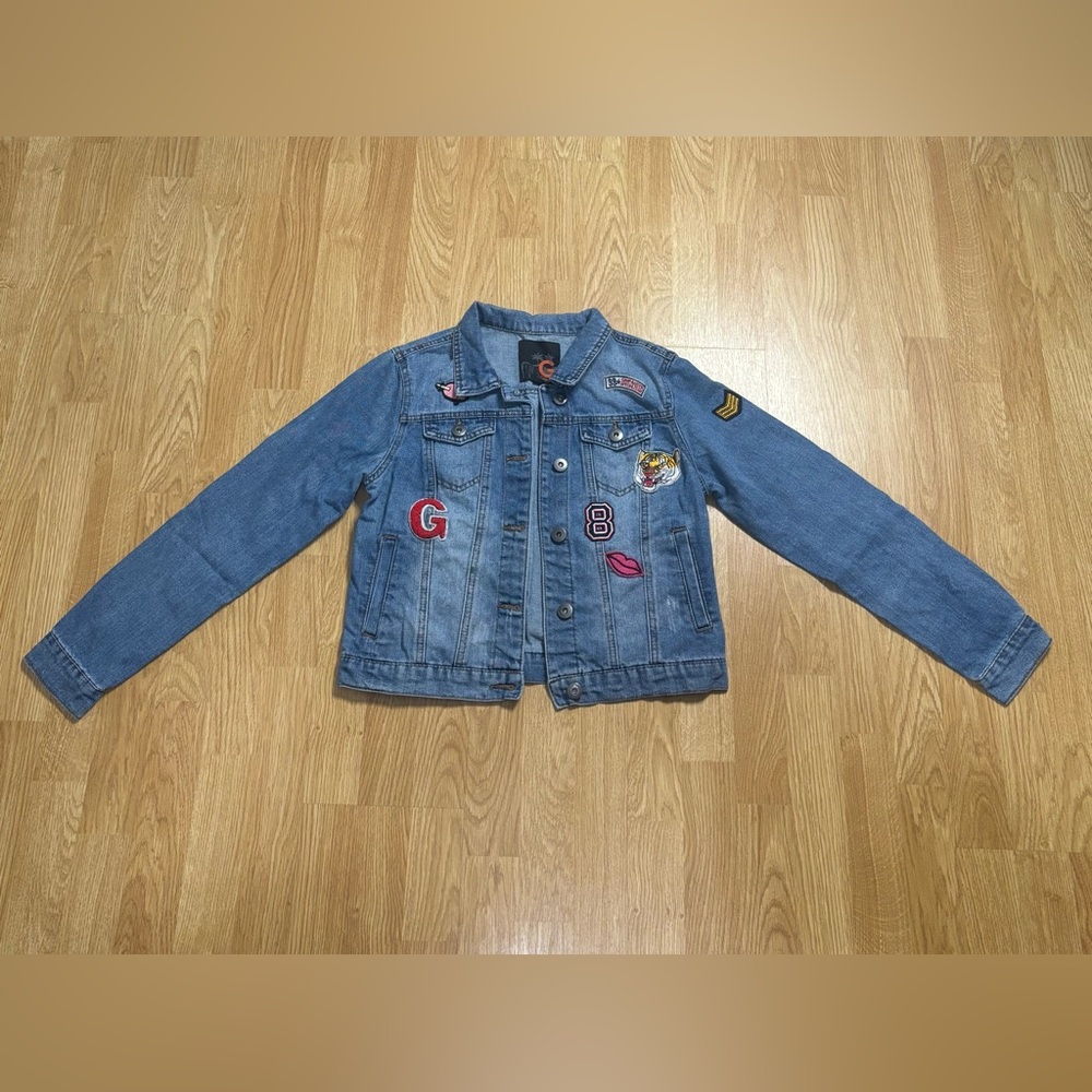 G BY GUESS - denim blue jean jacket with patchwork
